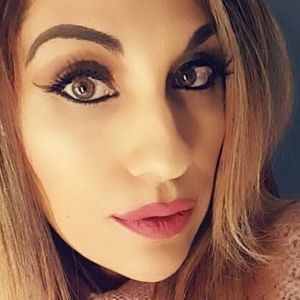 Meet your Posher, Iris rocio